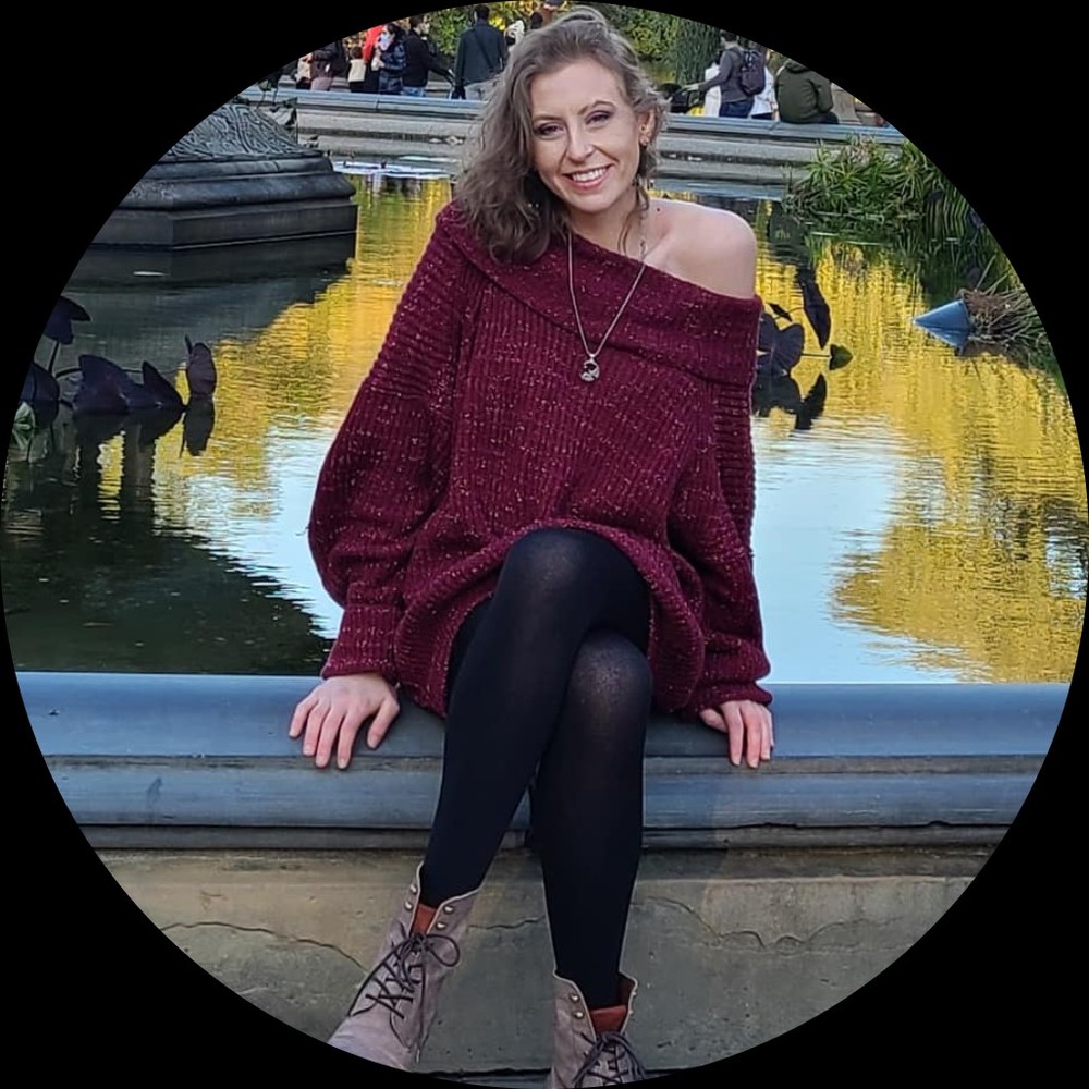 Meet your Posher, Lauren